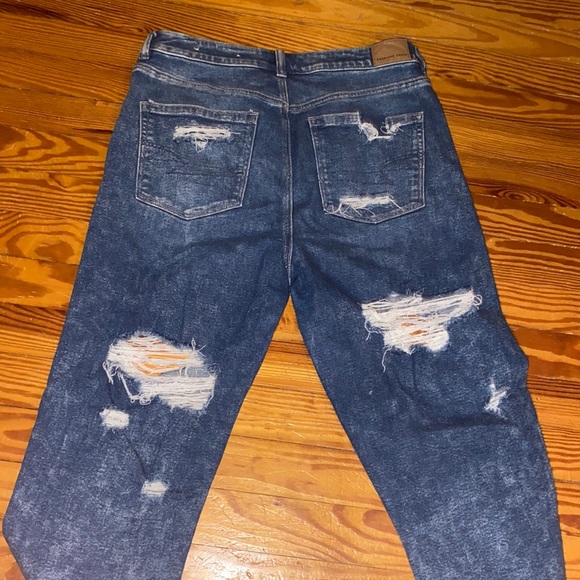 American Eagle mom jeans - Picture 4 of 5
